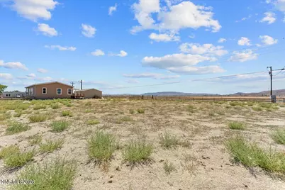 3913 Amber Street, Silver Springs, NV 89429 - Photo 37