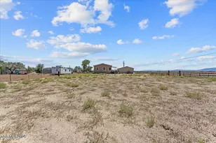 3913 Amber St, Silver Springs, NV 89429 - Photo 39