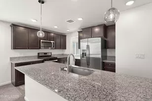 736 Valmy Dr, Reno, NV 89506 - Photo 13