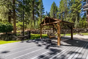 17010 Mountain Bluebird Dr, Reno, NV 89511 - Photo 5