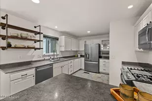 3955 Kings Row, Reno, NV 89503 - Photo 15