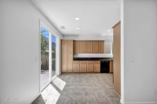 1910 Black Sand Dr, Reno, NV 89521 - Photo 9
