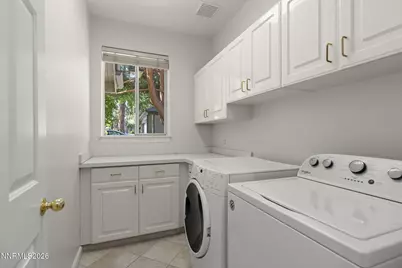 3905 Innsbruck Court, Reno, NV 89519 - Photo 17