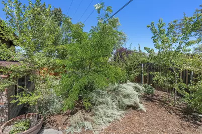 2160 Riviera Street, Reno, NV 89509 - Photo 43