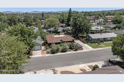 2160 Riviera Street, Reno, NV 89509 - Photo 9