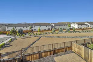 8863 Wolf Moon Dr, Reno, NV 89506 - Photo 19