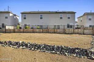 8863 Wolf Moon Dr, Reno, NV 89506 - Photo 13