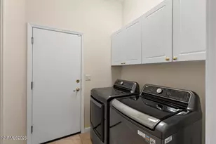 7926 Del Fuego Dr, Sparks, NV 89436 - Photo 27