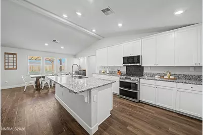 2035 Lanstar Drive, Sparks, NV 89441 - Photo 7