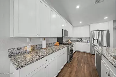 2035 Lanstar Drive, Sparks, NV 89441 - Photo 13