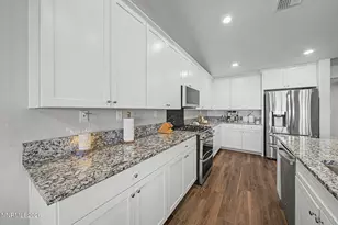 2035 Lanstar Dr, Sparks, NV 89441 - Photo 13
