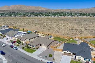 2035 Lanstar Dr, Sparks, NV 89441 - Photo 45