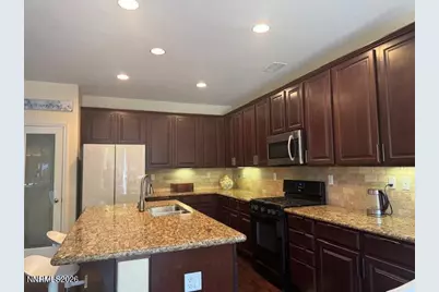 2010 Angel Ridge Drive, Reno, NV 89521 - Photo 9