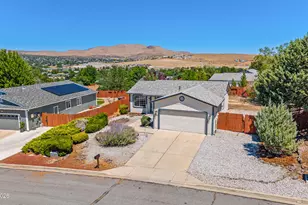 5743 Cinnamon Ct, Sun Valley, NV 89433 - Photo 21