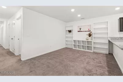 643 Osino Drive, Reno, NV 89506 - Photo 5