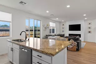 4692 Falcon Rock Ln, Sun Valley, NV 89433 - Photo 11