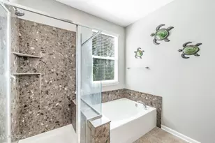 1033 Crown View Dr, Reno, NV 89523 - Photo 11