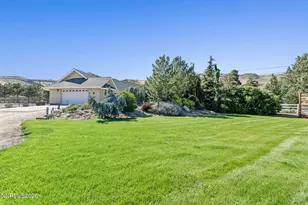 285 Kitts Way, Reno, NV 89521 - Photo 3