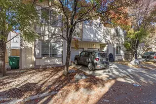 1313 Powell Ln, Reno, NV 89502 - Photo 5