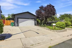 3365 Bowie Rd, Reno, NV 89503 - Photo 3