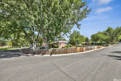 1800 Benjamin Franklin Drive, Reno, NV 89509 - Photo 19