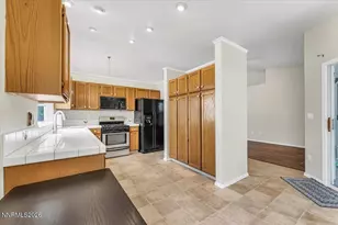 966 Bernice Ct, Sparks, NV 89436 - Photo 9