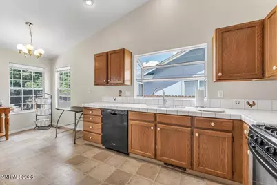 966 Bernice Court, Sparks, NV 89436 - Photo 11