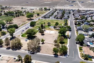 1066 Green Valley Dr, Fernley, NV 89408 - Photo 19