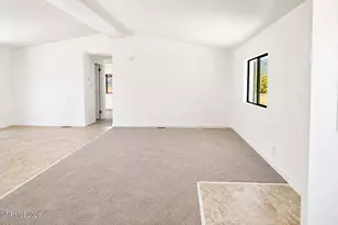 1066 Green Valley Dr, Fernley, NV 89408 - Photo 9