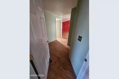 7650 Hillview Drive, Reno, NV 89506 - Photo 11