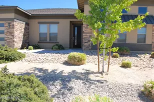 159 Jennys Ln, Fernley, NV 89408 - Photo 3