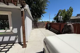 1490 E 10th St, Reno, NV 89512 - Photo 23