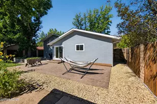 1430 Ebbetts Dr, Reno, NV 89503 - Photo 29