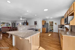 1430 Ebbetts Dr, Reno, NV 89503 - Photo 13