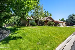 50 Chinchilla Ln, Reno, NV 89511 - Photo 5