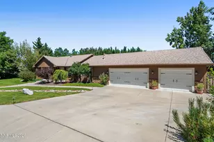 50 Chinchilla Ln, Reno, NV 89511 - Photo 3