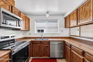 4490 Sierra Madre Dr, Reno, NV 89502 - Photo 9