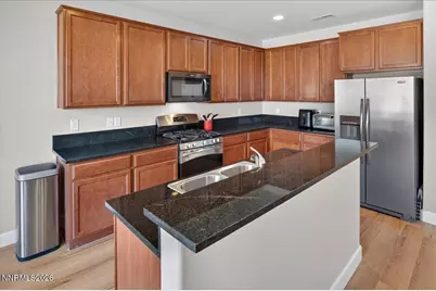 7325 Heritage Oaks Drive, Reno, NV 89523 - Photo 7