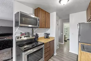 4602 Neil Rd, Reno, NV 89502 - Photo 5