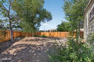 160 Gates St, Dayton, NV 89403 - Photo 21