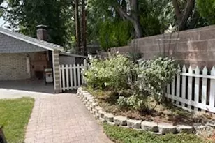923 W Robinson St, Carson City, NV 89703 - Photo 17