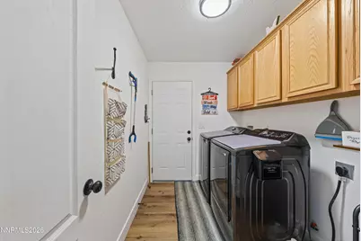 17321 Desert Lake Drive, Reno, NV 89508 - Photo 35