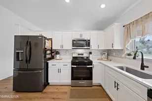 17321 Desert Lake Dr, Reno, NV 89508 - Photo 5
