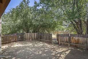 11304 Green Mountain St, Reno, NV 89506 - Photo 13