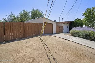 11304 Green Mountain St, Reno, NV 89506 - Photo 5