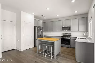1330 Alpine Terrace, Reno, NV 89503 - Photo 11