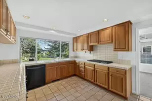 6087 Carriage House Way, Reno, NV 89519 - Photo 7