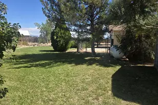 3 Homestead Ct, Yerington, NV 89447 - Photo 3