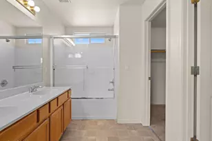 2563 Napoli Dr, Sparks, NV 89434 - Photo 27