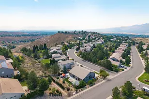 7099 Heatherwood Dr, Reno, NV 89523 - Photo 39